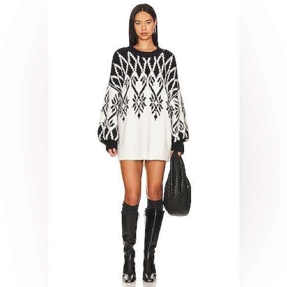 Free People Fireside Tunic Sweater Dress NWT Size L Black/Ivory - Picture 1 of 5